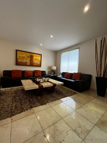 Casa En Venta En Tecamachalco