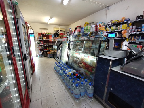 Oportunidad De Inversión: Fondo De Comercio En Venta.