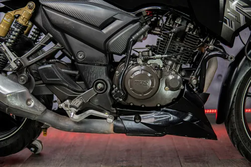 Tvs Apache Rtr 180 2016