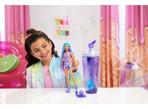 Muñeca Barbie Pop Reveal Uva Fruit Series Hnw44