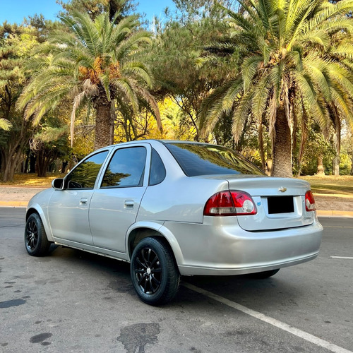 Imagen 3 de 10 de Chevrolet Classic Ls 1.4 N 4ptas Abs Ab Ll