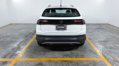 Volkswagen Nivus 1.0 TSI HIGHLINE AUTO
