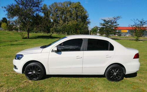 Volkswagen Gol Sedan Confortline Full...