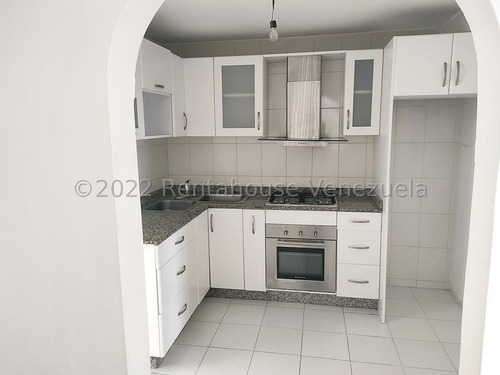 Imagen 3 de 13 de En Venta Acogedor Apartamento Los Dos Caminos Mls #22-20818
