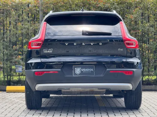 Volvo XC40 B4 Hybrid