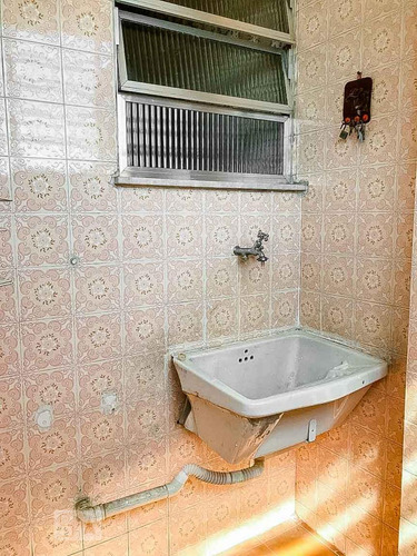 Apartamento À Venda - Portuguesa, 2 Quartos, 60 - S893133793