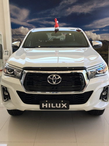 Toyota Hilux 2.8 Cd Srv 177cv 4x2 At