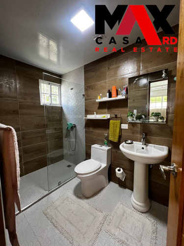 Apartamento En Venta, Guayibin Olivo, Carretera Mella.