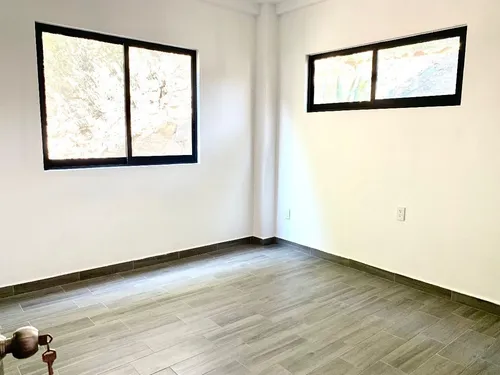Renta Casa Nueva Con Jardín En Condominio En Acapatzingo, Cuernavaca, Morelos