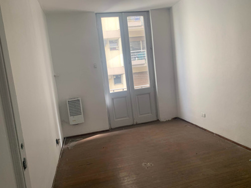 Rivadavia 1500 Inm Comercial 2 Plantas /terraza Oportunidad