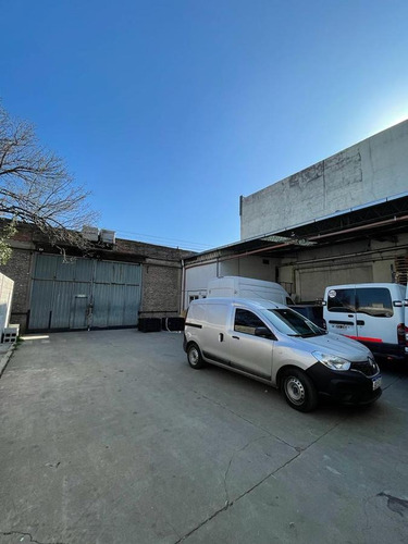 Imagen 17 de 29 de Deposito/galpon En Alquiler-2200m2- C/ Playa De Maniobras - Villa Lugano