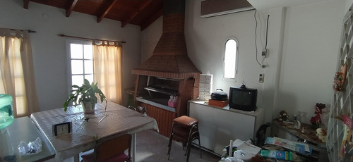 Casa En Venta En Lanús Oeste, Lanús, G.b.a. Zona Sur