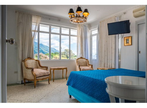 Elegante Casa/posada Amoblada En Alta Florida En Venta (om)