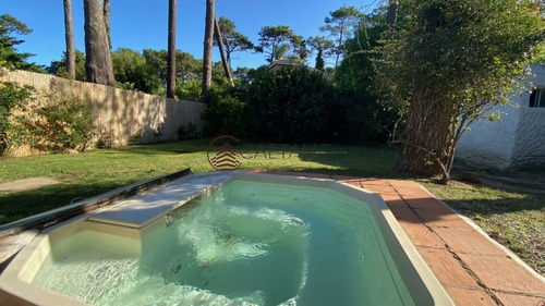 Imagen 9 de 21 de Oportunidad. Casa De 3 Dormitorios En Playa Brava, San Rafael. Punta Del Este. - Punta Del Este San Rafael