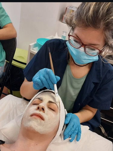 Masajista/cosmetologa/cosmiatra