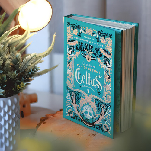 Os Melhores Contos De Fadas Celtas - Vol. 3, De Jacobs, Joseph / Macdonald, George / Lang, Andrew / Leamy, Edmund / Grierson, Elizabeth. Editora Wish, Capa Mole Em Português