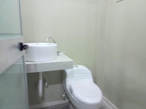 Imagen 11 de 15 de Consultorio Medico En Alquiler En Excelente Ubicacion En Centro Profesional De Coro 04126887776 23-3901