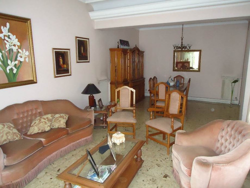 Imagen 4 de 14 de Chalet En Venta En Ituzaingo Norte