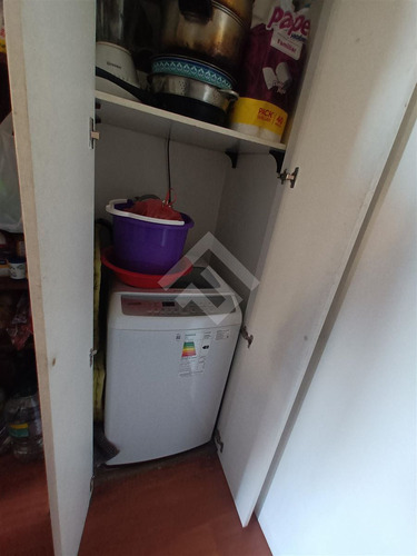 Departamento En Venta De 1 Dorm. En Maipú