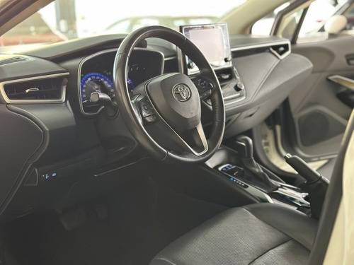 Toyota Corolla 1.8 Altis Hybrid Flex Aut. 4p Hibrido Flex