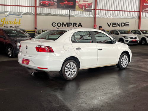 Volkswagen Voyage Volkswagen Voyage 1.0 MPI (Flex)
