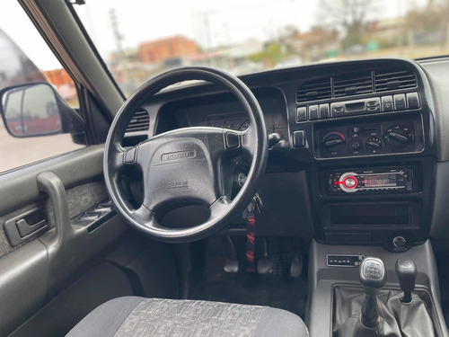 Imagen 9 de 21 de Isuzu Trooper 4x4 Laufran Automotores
