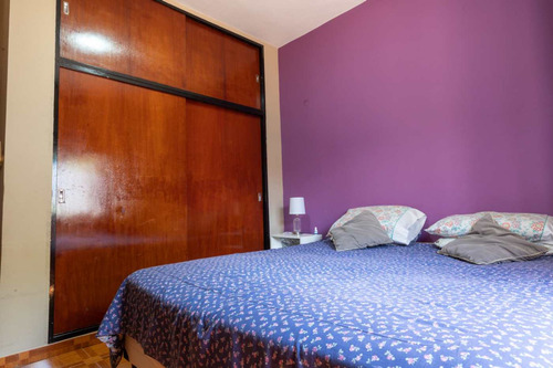 Venta Casa En Castelar - Acepta Permuta