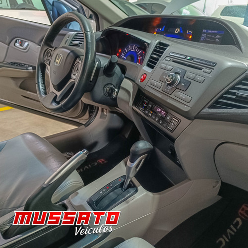 Honda Civic 2.0 Lxr Flex Aut. 4p