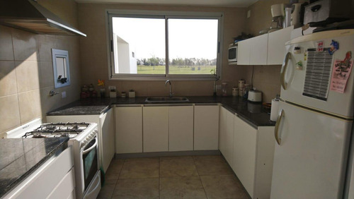 Imagen 14 de 22 de Casa En Venta En Area 60 La Reserva Escondida - Dacal Bienes Raices