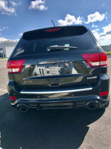 Imagen 6 de 12 de Jeep Grand Cherokee 2013 Srt-8 4x4 Mt