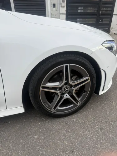 Mercedes-Benz Clase CLA 1.3 Cla 180 Amg Line At