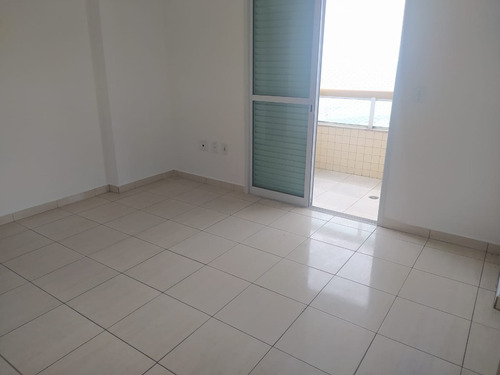 Imagem 17 de 25 de Apartamento Com 138m2 De Área Útil, Sendo 3 Quartos 1 Suíte 2 Vagas, Sacada Vista Mar E Morro, Entrada 150 Mil