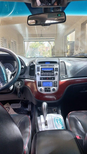 Imagen 10 de 15 de Hyundai Santa Fe 2009 2.2 Gls Crdi 5at Premium