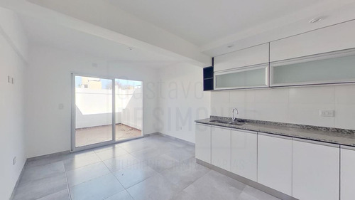Imagen 5 de 30 de Venta Ph 4 Ambientes En Agronomia Con Cochera, Patio Y Terraza