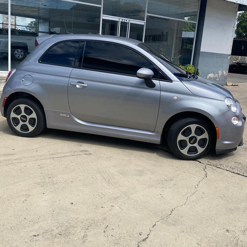 Imagen 5 de 6 de Fiat 500 E