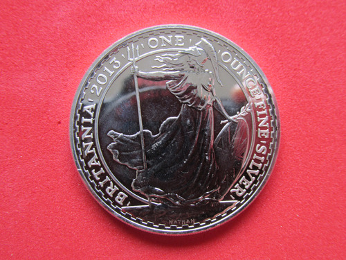 Moneda Inglaterra 2 Libras 1 Onza Plata Reina Isabel Ii 2013 (Usado)