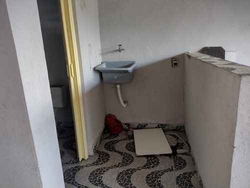 Sobrado Com 2 Casas