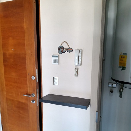 Edificio Av. Portugal (1 Bod.) Vista Poniente Piso 8