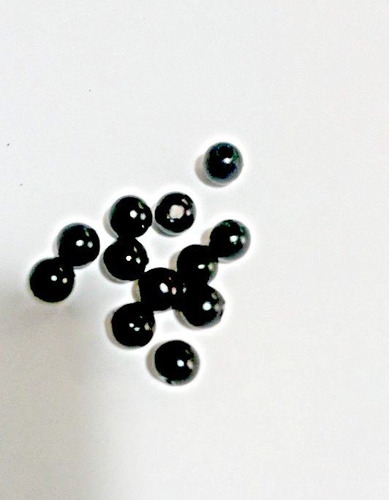 200 Perlas Bolitas Negras  5mm Para Bijouterie Ojitos Coser