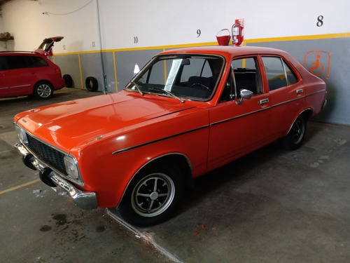 Imagen 2 de 17 de Dodge 1500 M1.8 77
