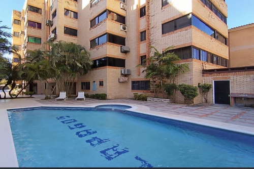 Se Alquila Apartamento En Tucacas
