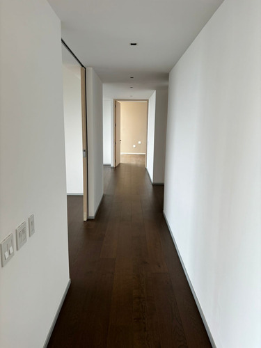 Bosque 6060, Departamento En Venta Con 3 Rec. Y 260 M2 De Construcción