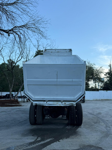 Sterling Camion De Volteo 14 Metros