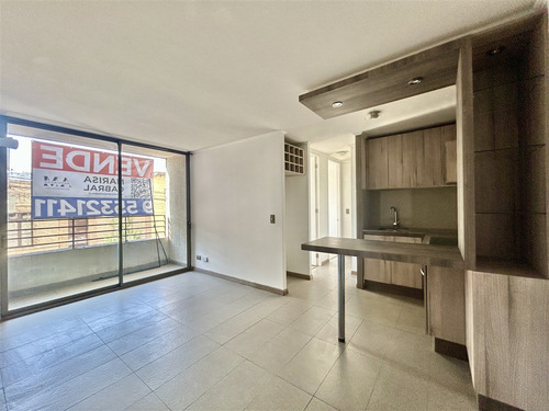 Departamento En Venta De 2 Dorm. En Independencia