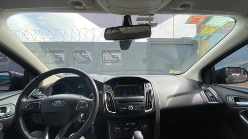 Ford Focus III 2.0 Sedan Se At6