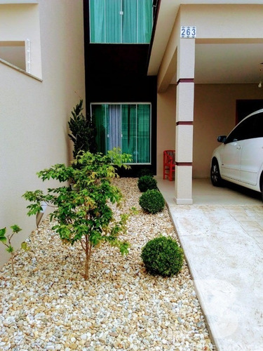 Imagem 2 de 30 de Sobrado, Semi Mobiliado, 03 Suítes, Terraço, Sacada, Churrasqueira, 02 Vagas De Garagem, Bairro Nova Esperança, Balneário Camboriú, Sc. - Ca00039 - 69819536