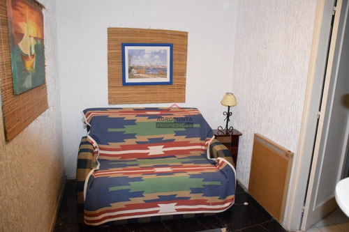 Apartamento En Roosevelt, 2 Dormitorios *- Ref: 4800