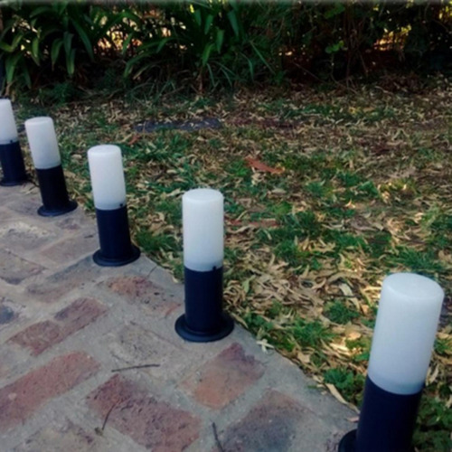 Pack X 2 Aplique Tubo Difusor Farol De Pvc Para Jardin Caminero Sendero Apto Exterior Con Lampara Led Luz Fria