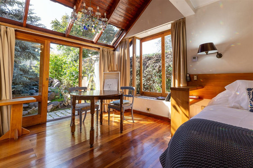 Gran Terreno Con Casa En Lo Barnechea