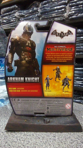Dc Multiverse, Arkham Knight, Jason Todd, 4 Pulgadas!! (Usado)